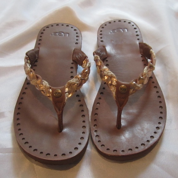 rose gold ugg flip flops